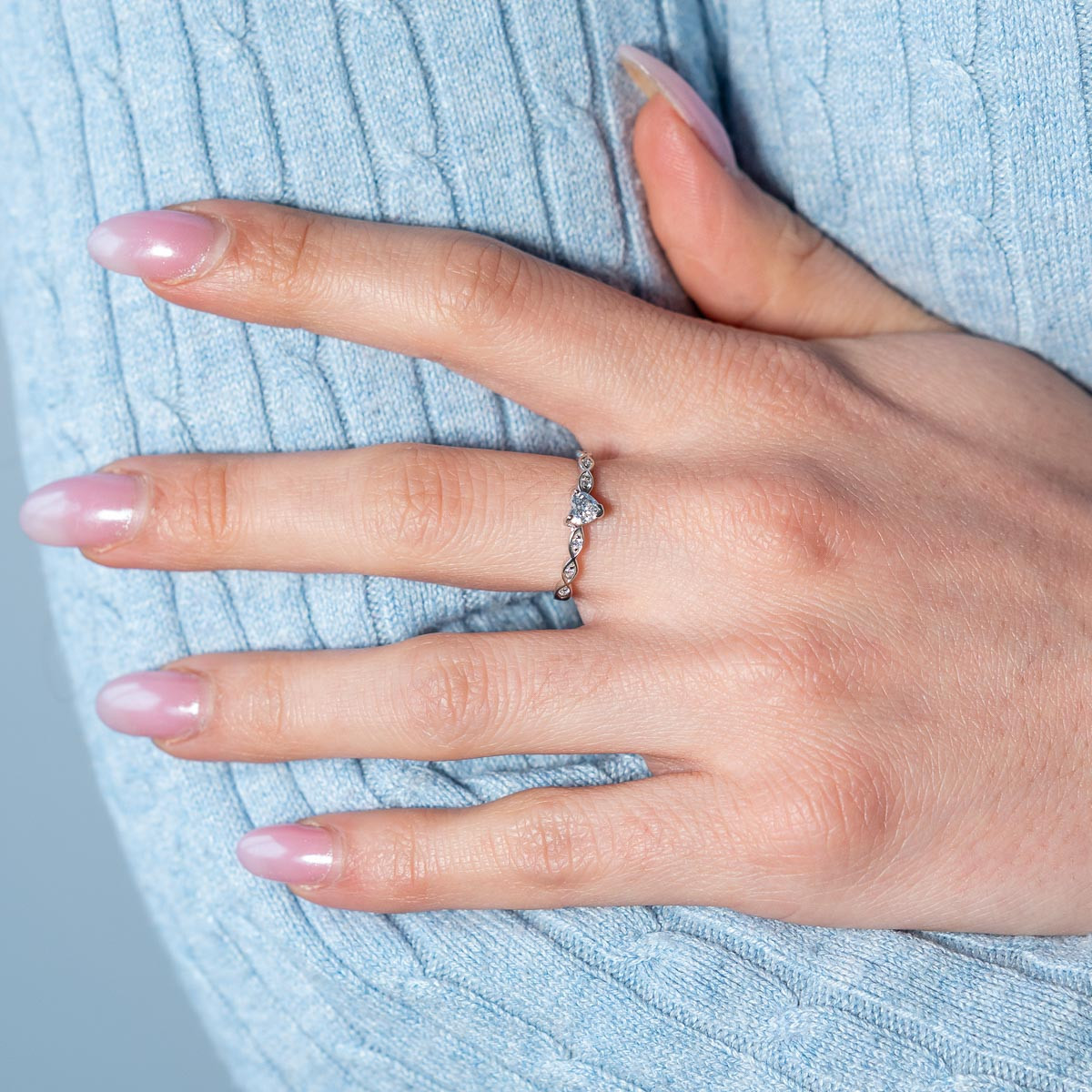 Bague argent zirconias - vue porté 1