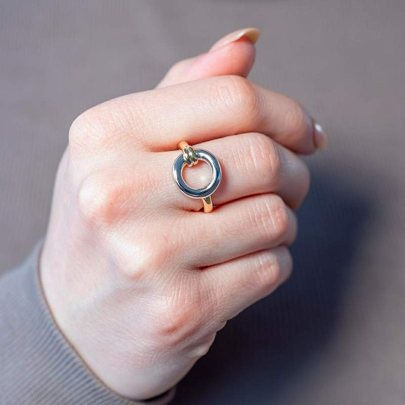 Bague plaqué or jaune - vue porté 1