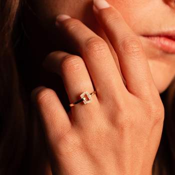 Bague or 750 jaune et boucle diamants
