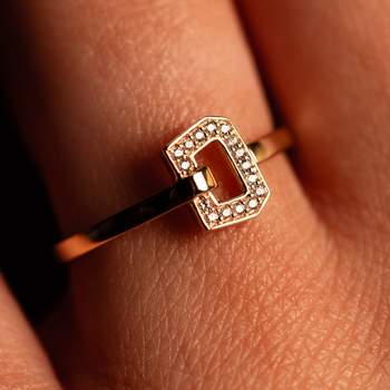 Bague or 750 jaune et boucle diamants
