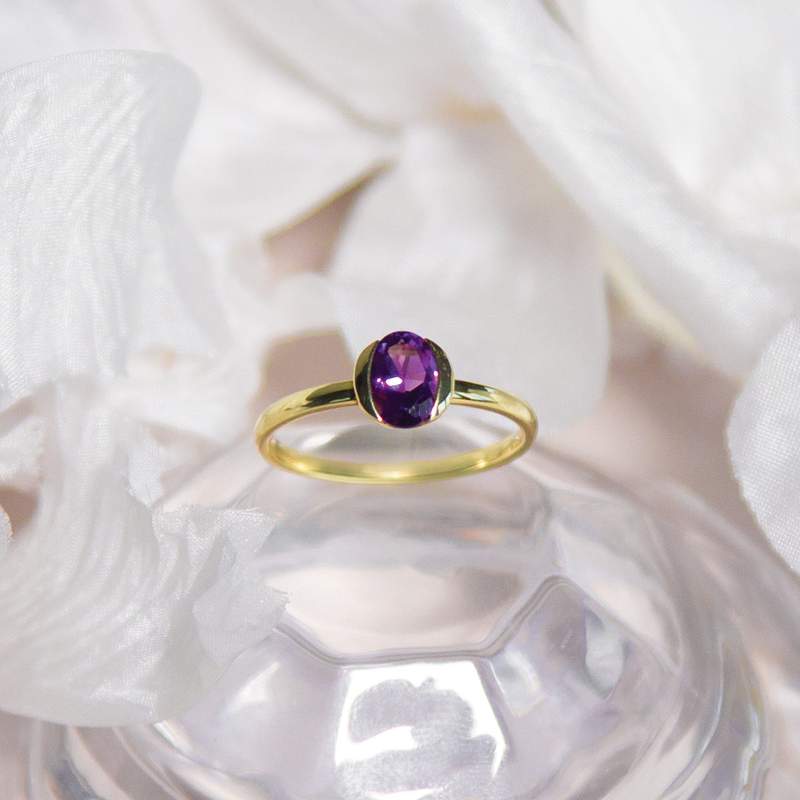 Bague or 375 jaune améthyste - vue D1