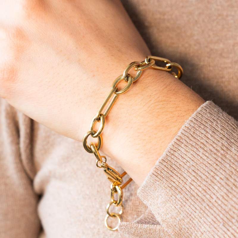 20 cm geel stalen armband - gedragen 1