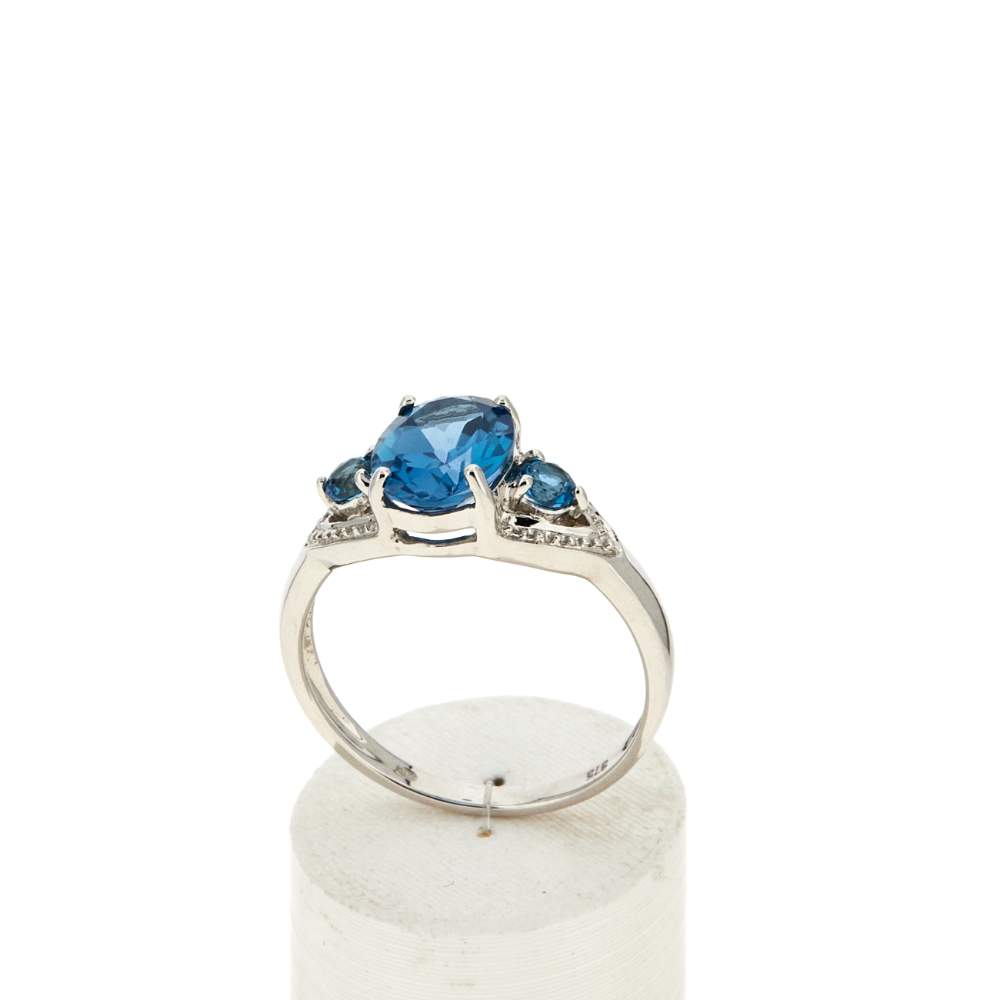 Bague or 375 blanc topazes bleues traitées - vue 3