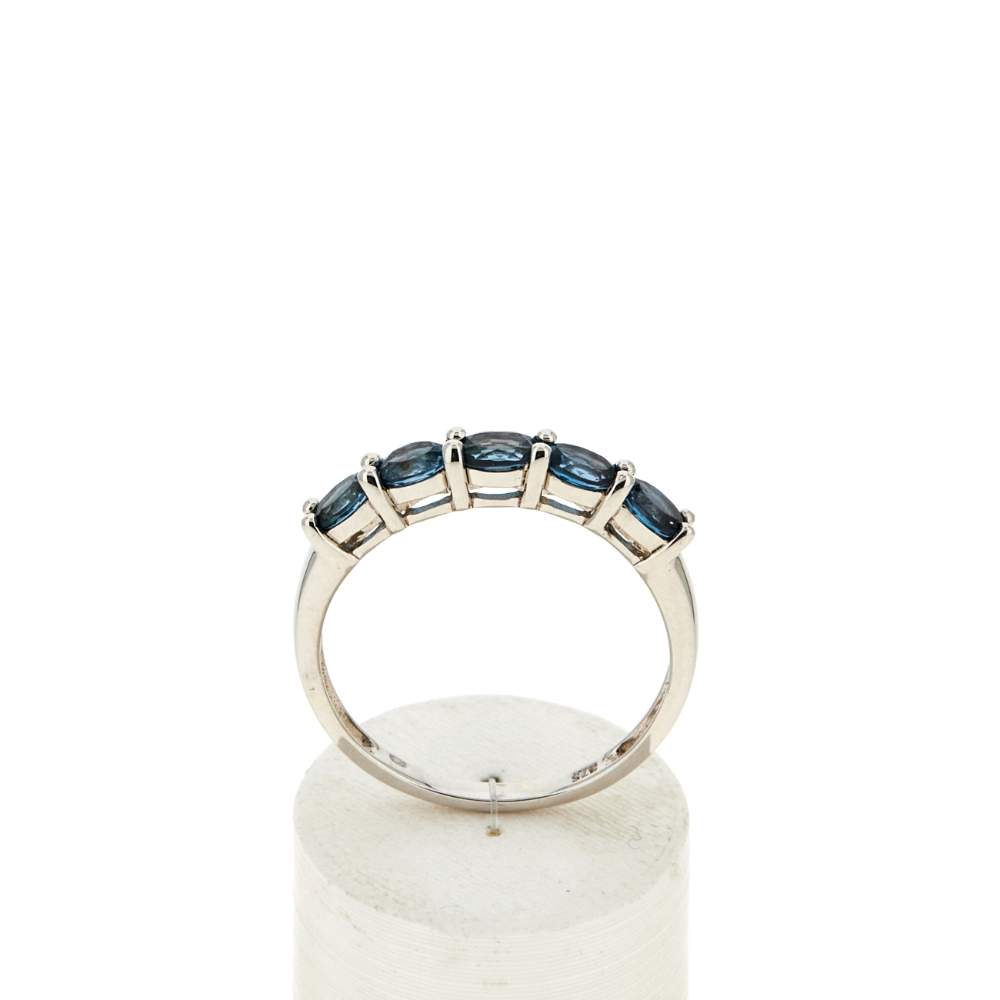 Bague or 375 blanc topaze bleues traitées - vue 1