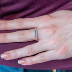 Bague or 375 2 tons diamants - vue porté 1