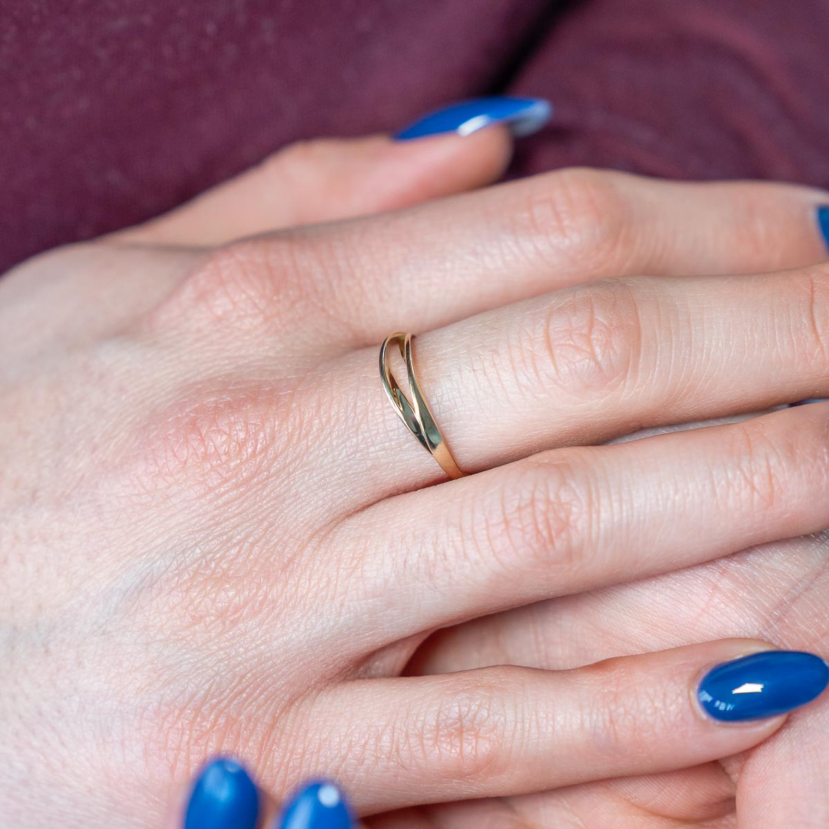 Bague or 375 jaune - vue porté 1