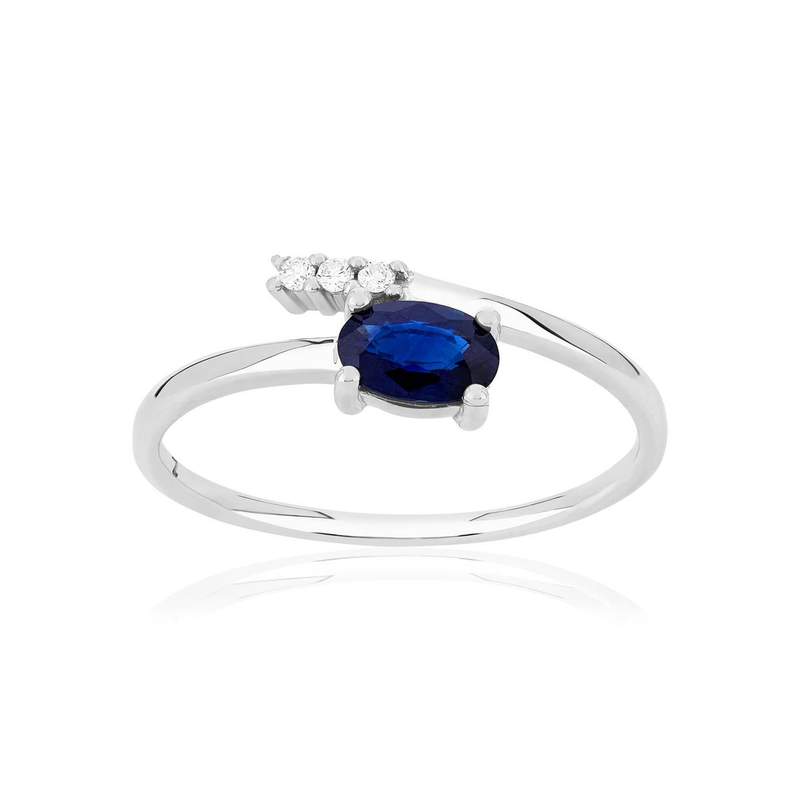 Bague or 375 blanc saphir ovale et diamants - vue 1