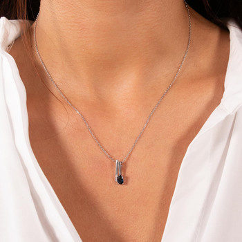 Pendentif or 375 blanc saphir ovale et diamants