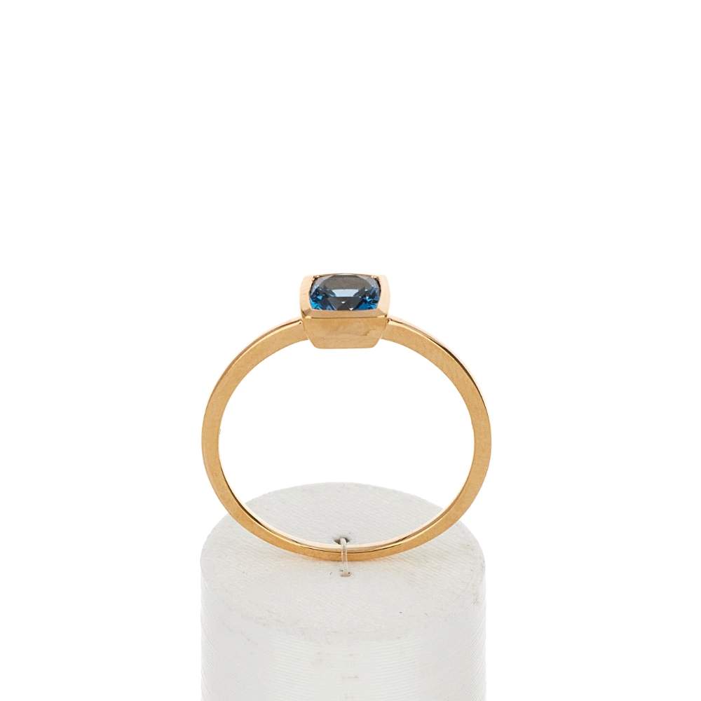 Bague or 375 rose topaze bleue traitée - vue 1