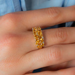 Bague or 375 jaune citrines et diamants - vue porté 1
