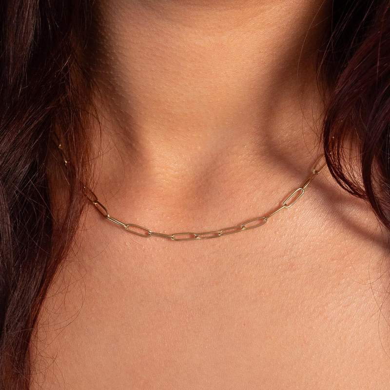 Collier acier doré 44 cm - vue porté 1