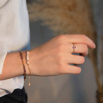 Bracelet acier doré améthystes 20 cm - vue porté 1