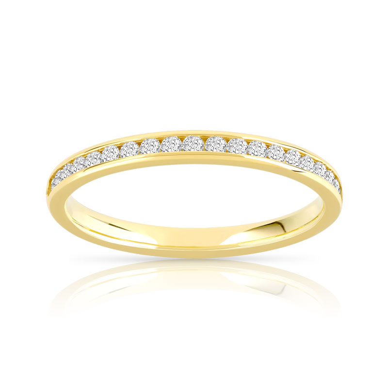 Alliantie van 750 geelgoud met halve draai en diamanten van 0,25 ct, 2,1 mm