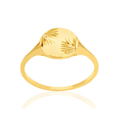 Chased 375 yellow gold signet ring