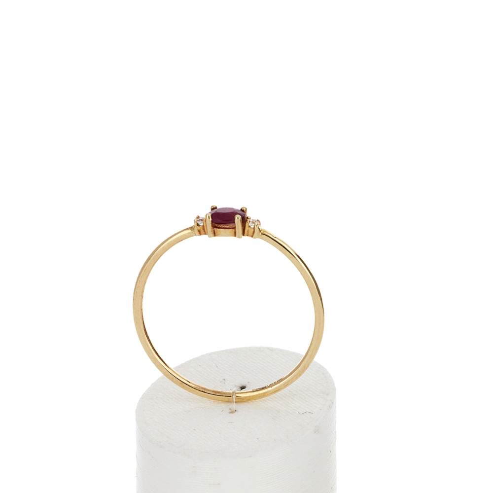 Bague or 375 jaune rubis et diamants - vue 2