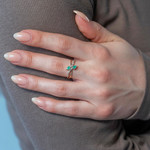 Gold ring 375 yellow emeralds and diamonds - view worn 1