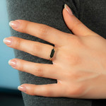 Chevalière or 375 jaune - vue porté 1