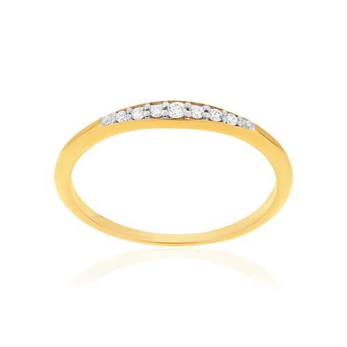 Gold ring 375 yellow diamonds