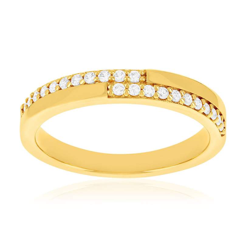 Bague plaqué or jaune et zirconias - vue 1