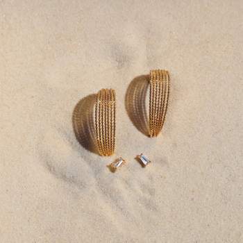 Yellow gold-plated hoop earrings