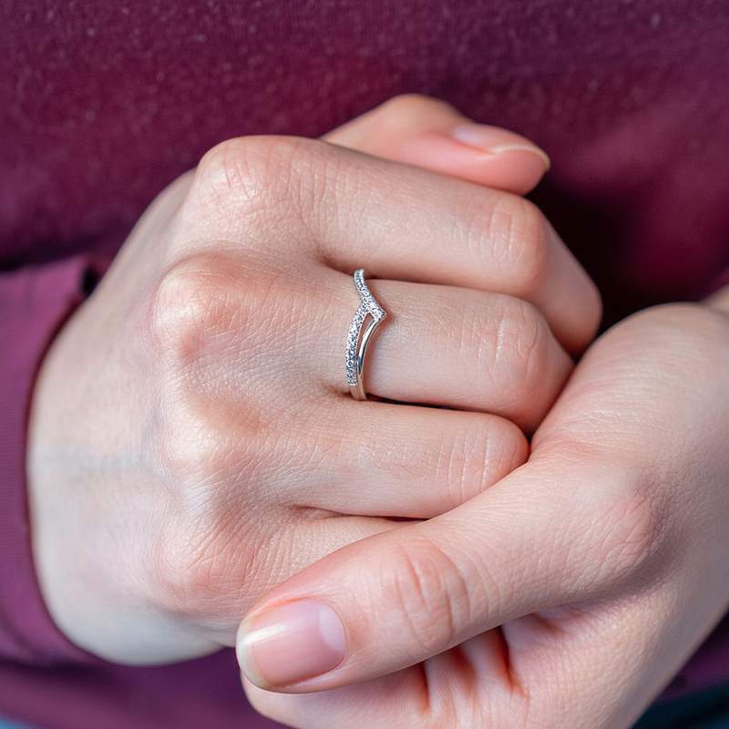 Bague argent 925 et zirconias - vue porté 1