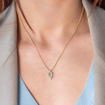 Geelgoud verguld blad en zirkonia's halsketting45cm - bekijk gedragen 1