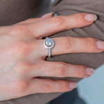 Bague argent 925 et zirconias - vue porté 1