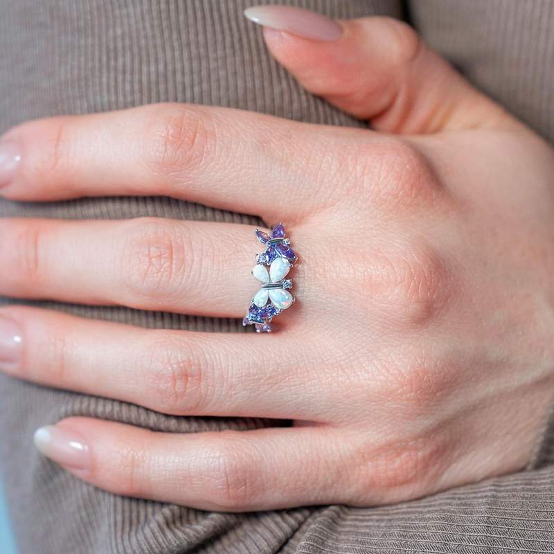 Bague argent 925 papillons opales et zirconias violets - vue porté 1