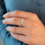 Bague argent 925 et zirconias - vue porté 1