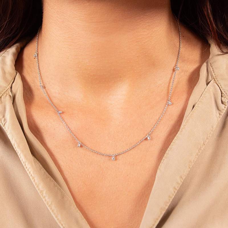 Collier argent 925 et zirconias 45cm - vue porté 1