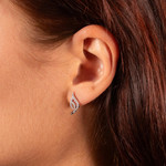 Boucles d'oreilles argent 925 et zirconias - vue porté 1