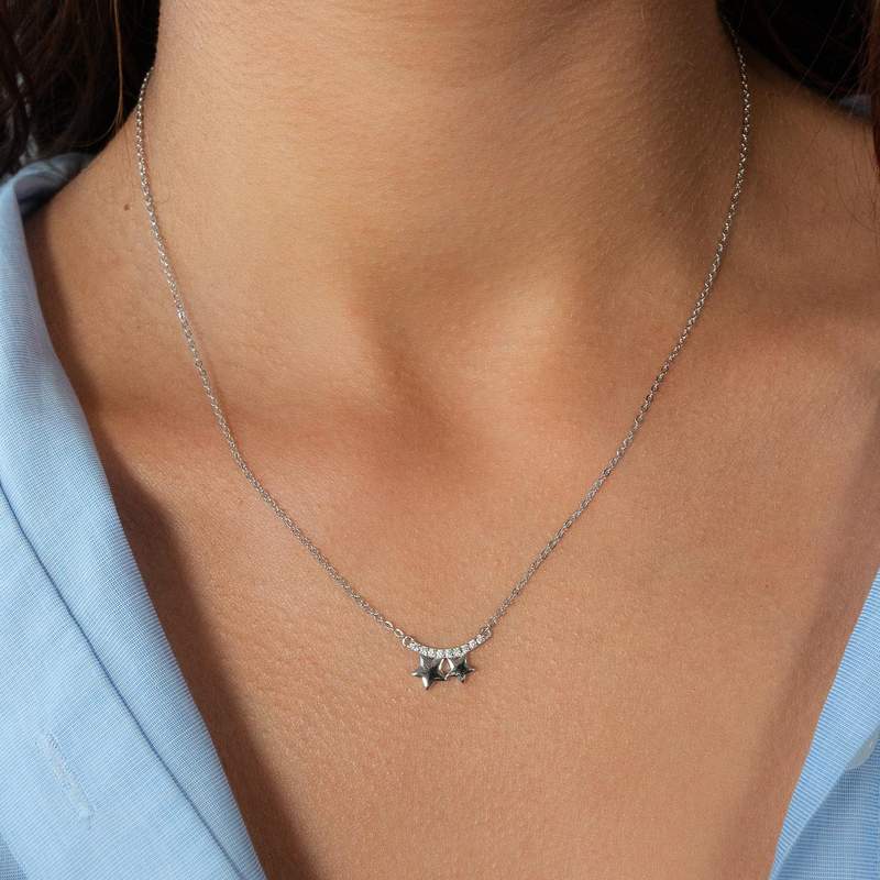 Collier argent 925 et zirconias motif étoiles 45cm - vue porté 1