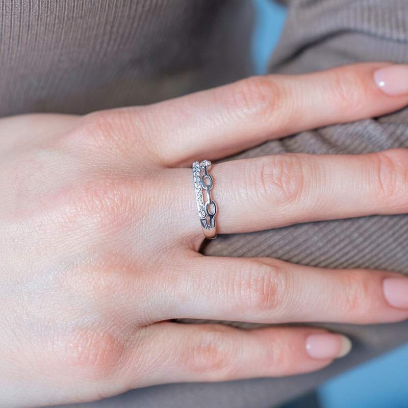 Bague argent 925 et zirconias - vue porté 1