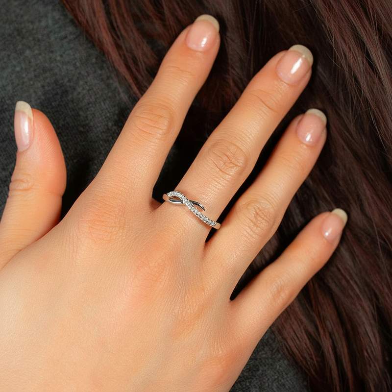 Bague argent 925 et zirconias - vue porté 1