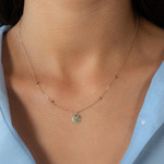 Collier or 750 jaune motif rond 45cm - vue porté 1