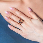 Bague or 375 jaune diamants et quartz fumé - vue porté 1