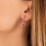 Boucles d'oreilles or 750 jaune topazes roses traitées et améthystes - vue porté 2