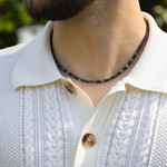 Collier acier vieilli tourquoises vertes 50cm - vue porté 2