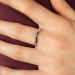 Bague or 750 blanc diamants - vue porté 1