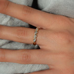 Bague or 750 2 tons diamants - vue porté 1