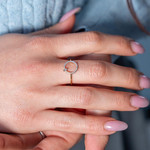 Bague or 750 2 tons diamants - vue porté 1