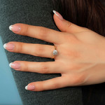 Bague or 750 jaune diamants - vue porté 1