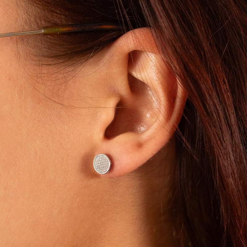 Boucles d'oreilles or 750 blanc diamants - vue porté 1