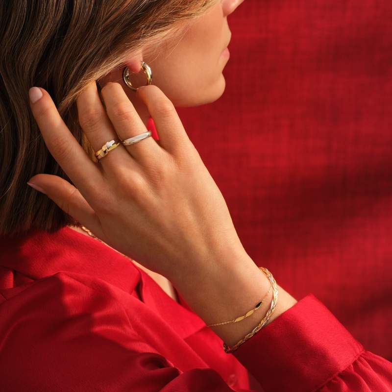 Bague 3 ors 750 noeud - vue porté 2