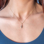 Collier or 750 jaune diamants 42cm - vue porté 1