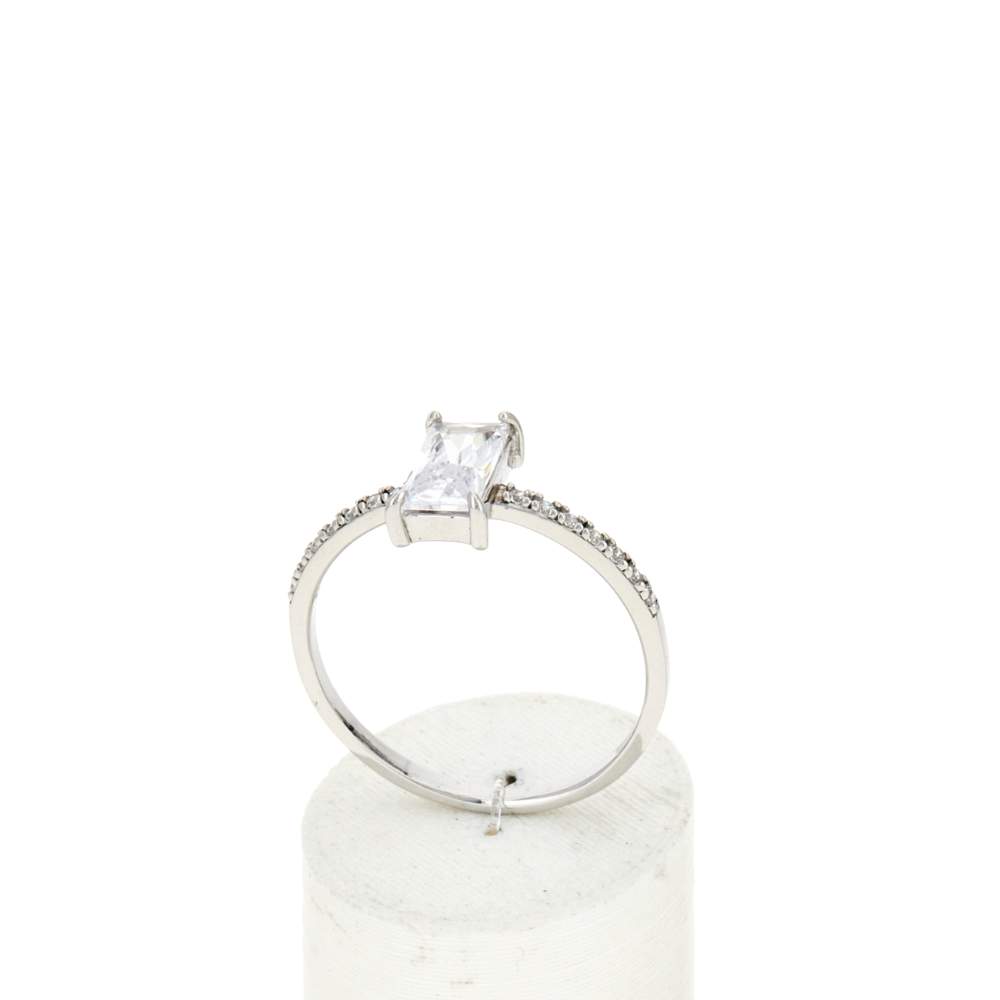 Silver ring with zirconia stones - view 2