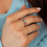 Bague plaqué or pierres synthétiques - vue porté 1