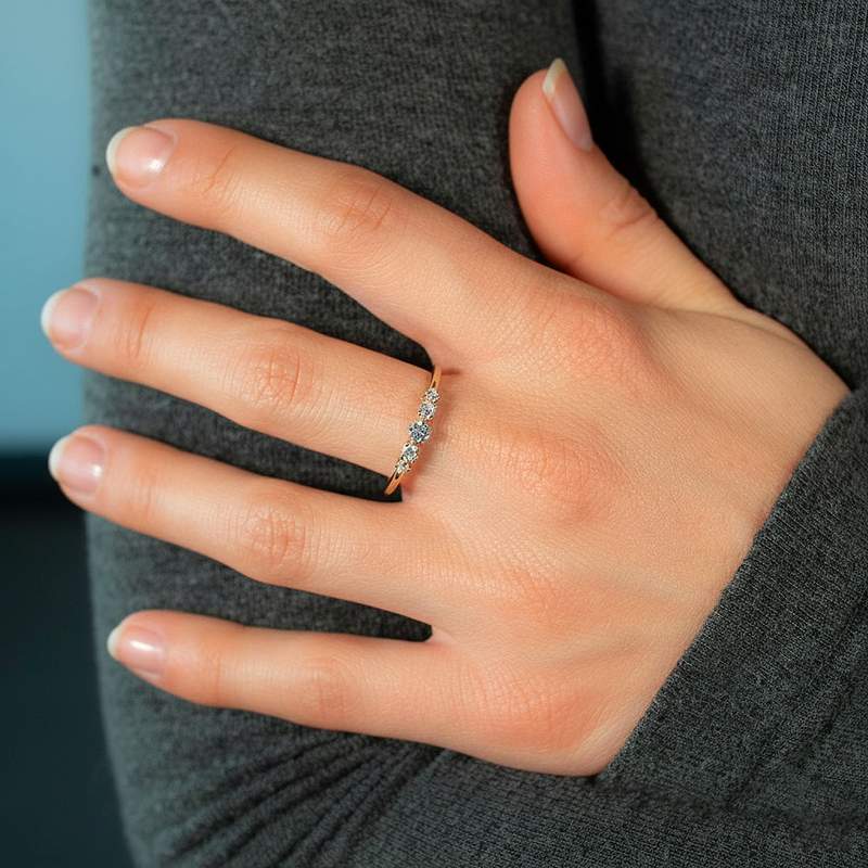 Bague plaqué or zirconias - vue porté 1