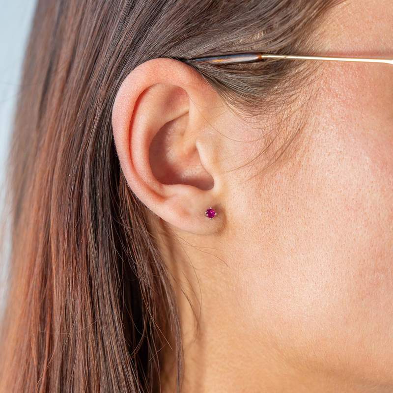 Boucles d'oreilles argent 925 pierres synthétiques roses - vue porté 1