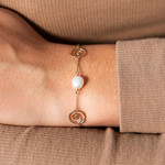 Gold-plated imitation pearl bracelet 18 cm - view worn 1